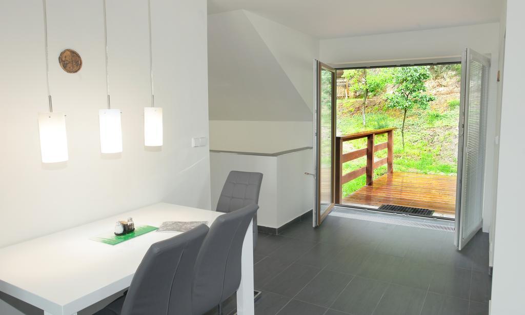 Apartman Pod Skalou V Ceskem Raji Besedice 외부 사진