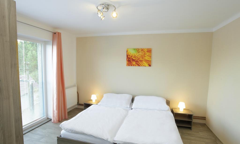 Apartman Pod Skalou V Ceskem Raji Besedice 외부 사진