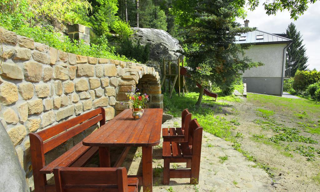 Apartman Pod Skalou V Ceskem Raji Besedice 외부 사진